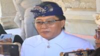 Tanggapi Pandangan Umum Fraksi DPRD Bali Terhadap APBD 2025, Wagub Giri Prasta Tegaskan Pengelolaan Anggaran Harus Bermanfaat Nyata Bagi Rakyat